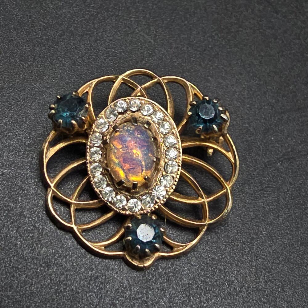 Faux Opal Rhinestone Brooch Gold Tone Round Vintage Costume Jewelry